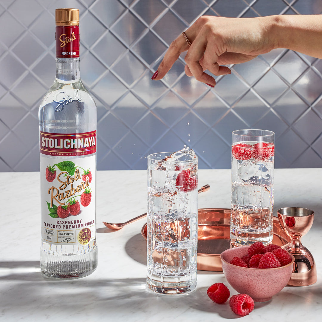 Stolichnaya - Vodka Raspberry - 12 x 750ml